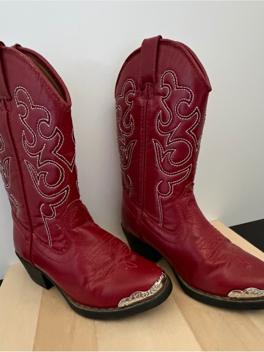 Kids Red Western Cowboy Boots with Silver Toe Accent - Picture 2 of 13